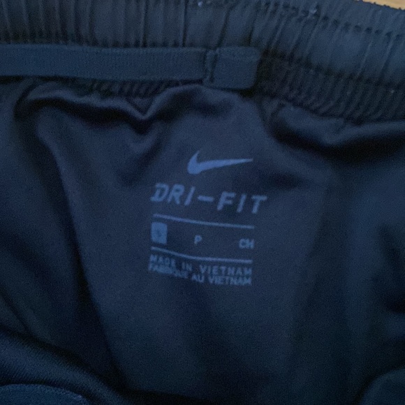 Nike Dri Fit Running Shorts. Size small. - Picture 4 of 4